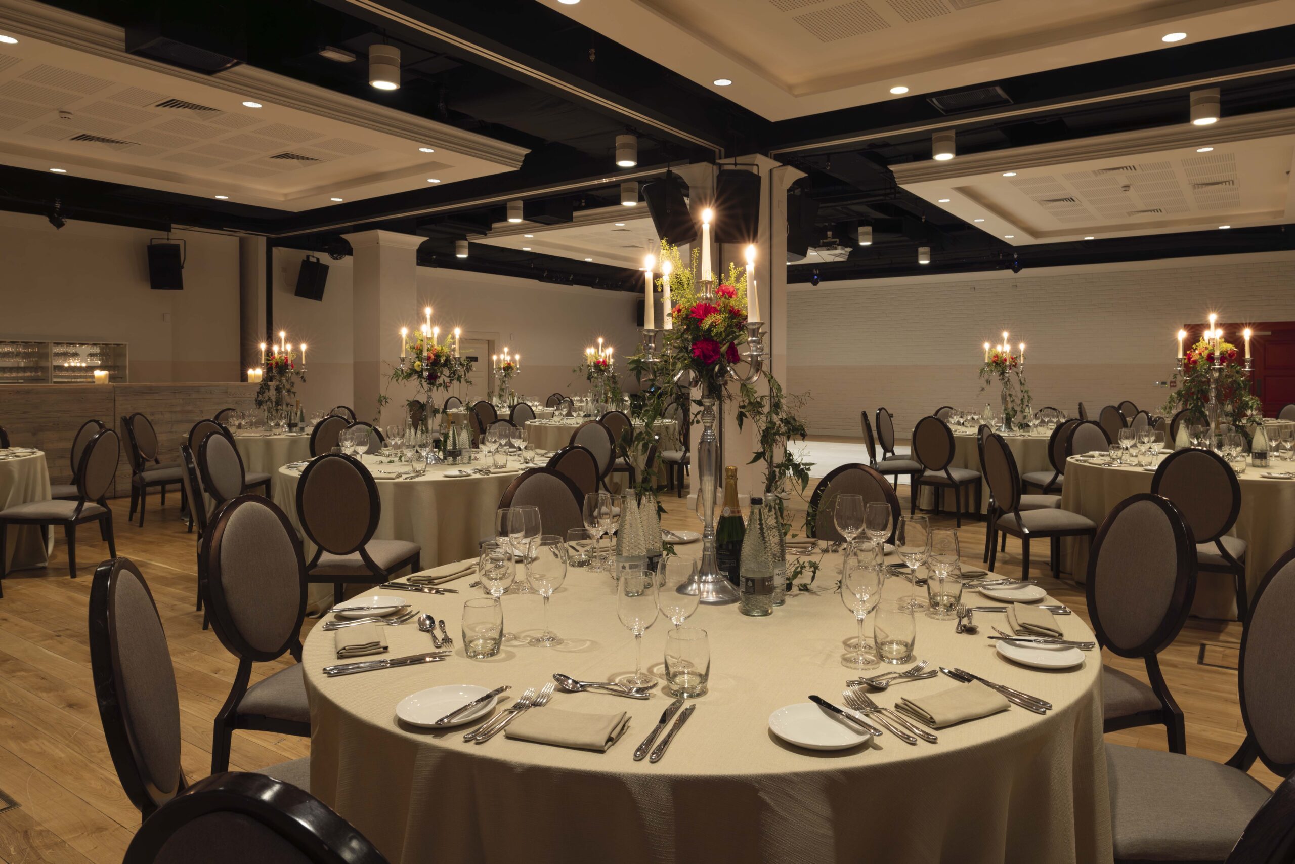 The Manor - Banquet Rounds